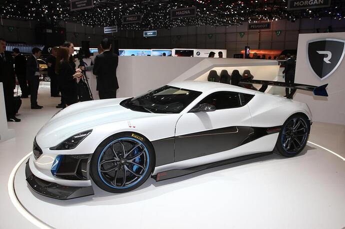 013-rimac-concept-s.jpg