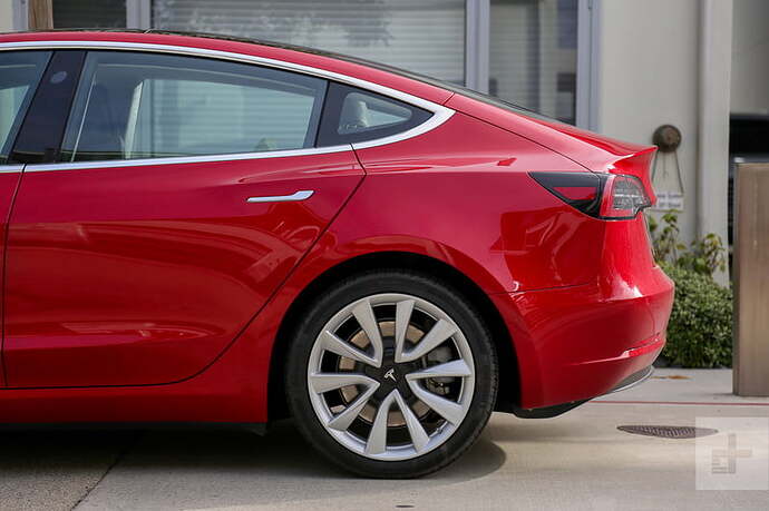 tesla-model-3-review-7594-800x533-c.jpg