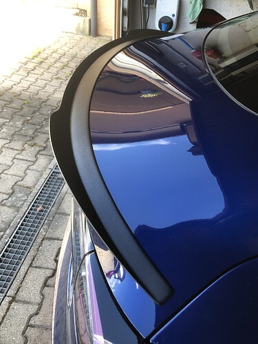 M3-Maxton-Heckspoiler-Detail-von-rechts-oben.JPG