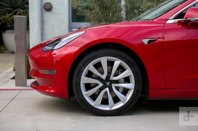 tesla-model-3-review-7659-800x533-c.jpg