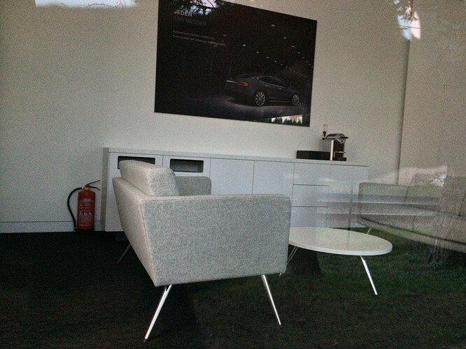 TeslaGrünwald_Lounge.jpeg