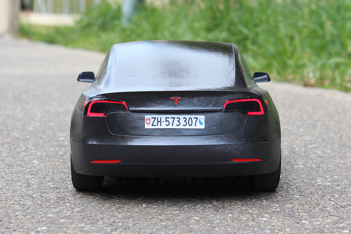 m3_back