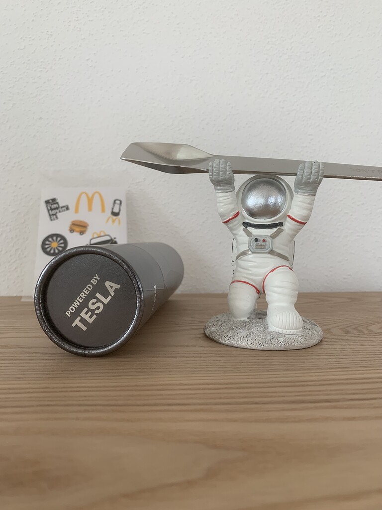 Tesla Spoon Cyber Spoon - Tesla meets Mc Donalds - Off Topic - TFF Forum - Tesla ...