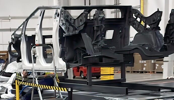 tesla-cybertruck-body-1536x890