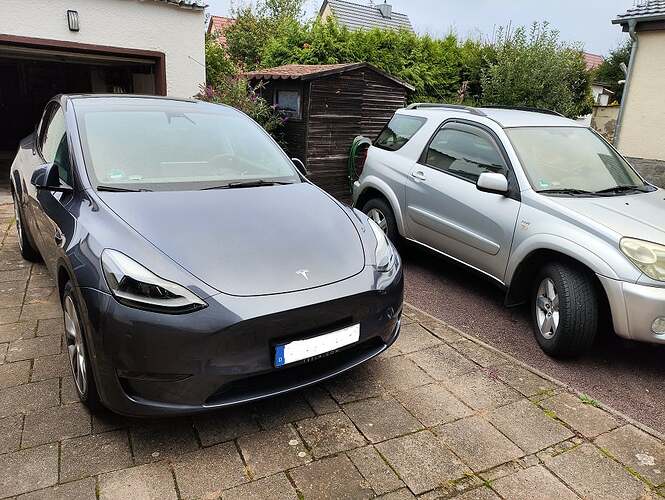 Tesla1