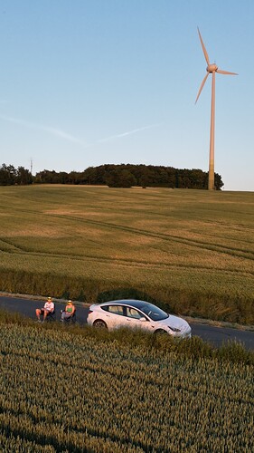 dji_fly_20230611_211734_223_1686514097044_photo