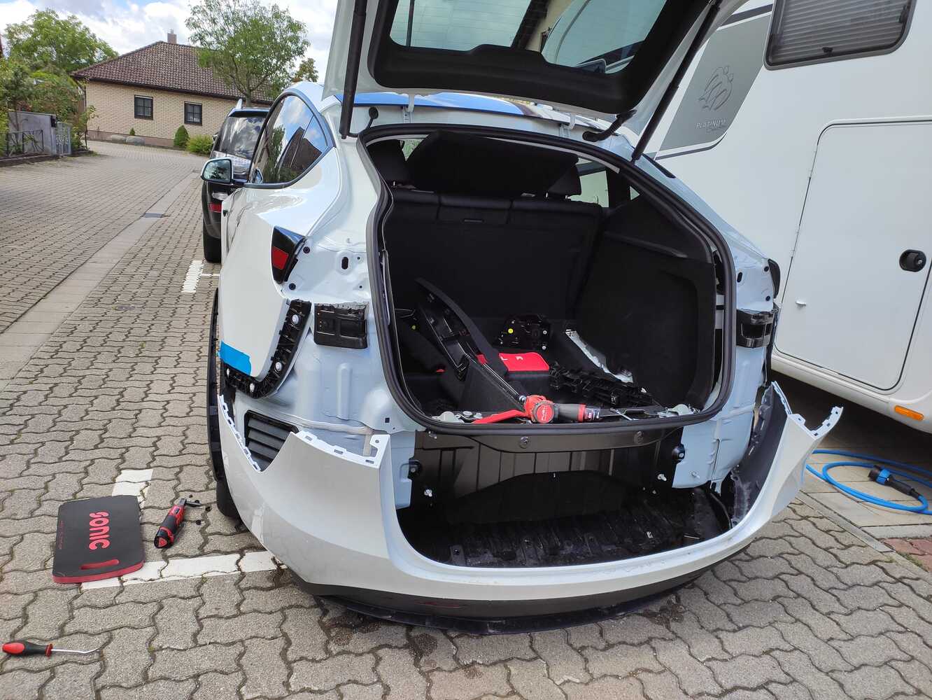Tesla Model Y Anhangerkupplung