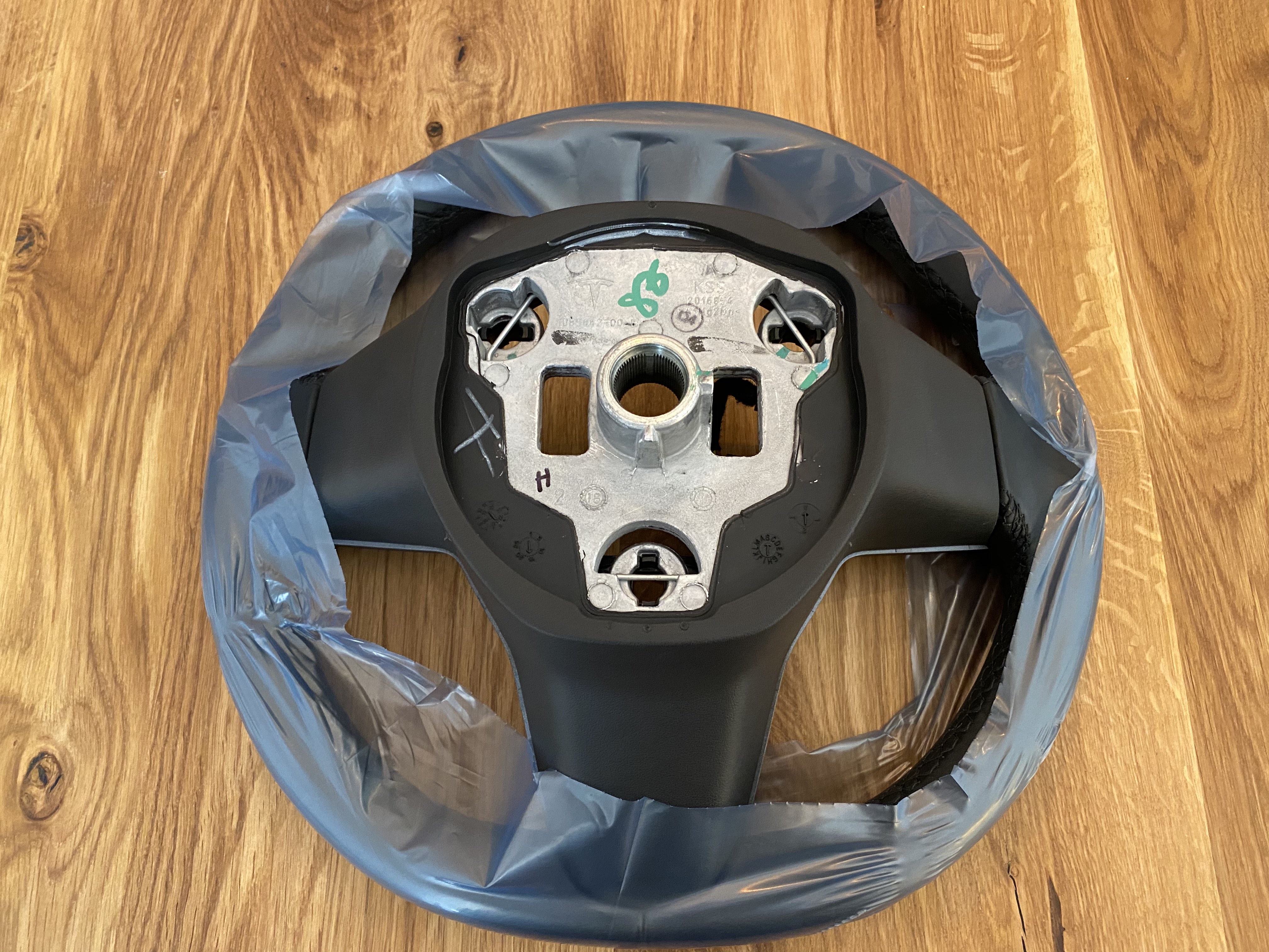 verkaufe-original-tesla-model-3-lederlenkrad-marktplatz-tff-forum