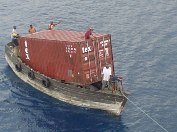 WorldsSmallestContainerShip.JPG