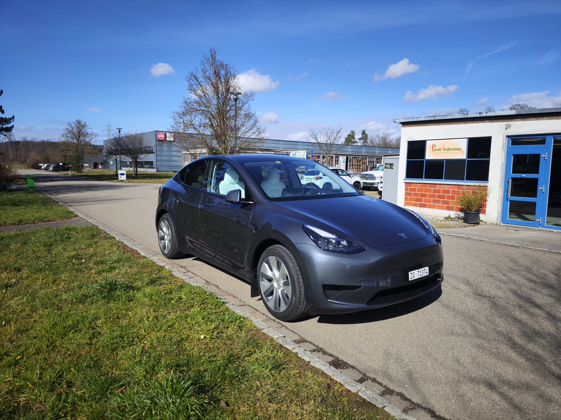Tesla Forum Model Y