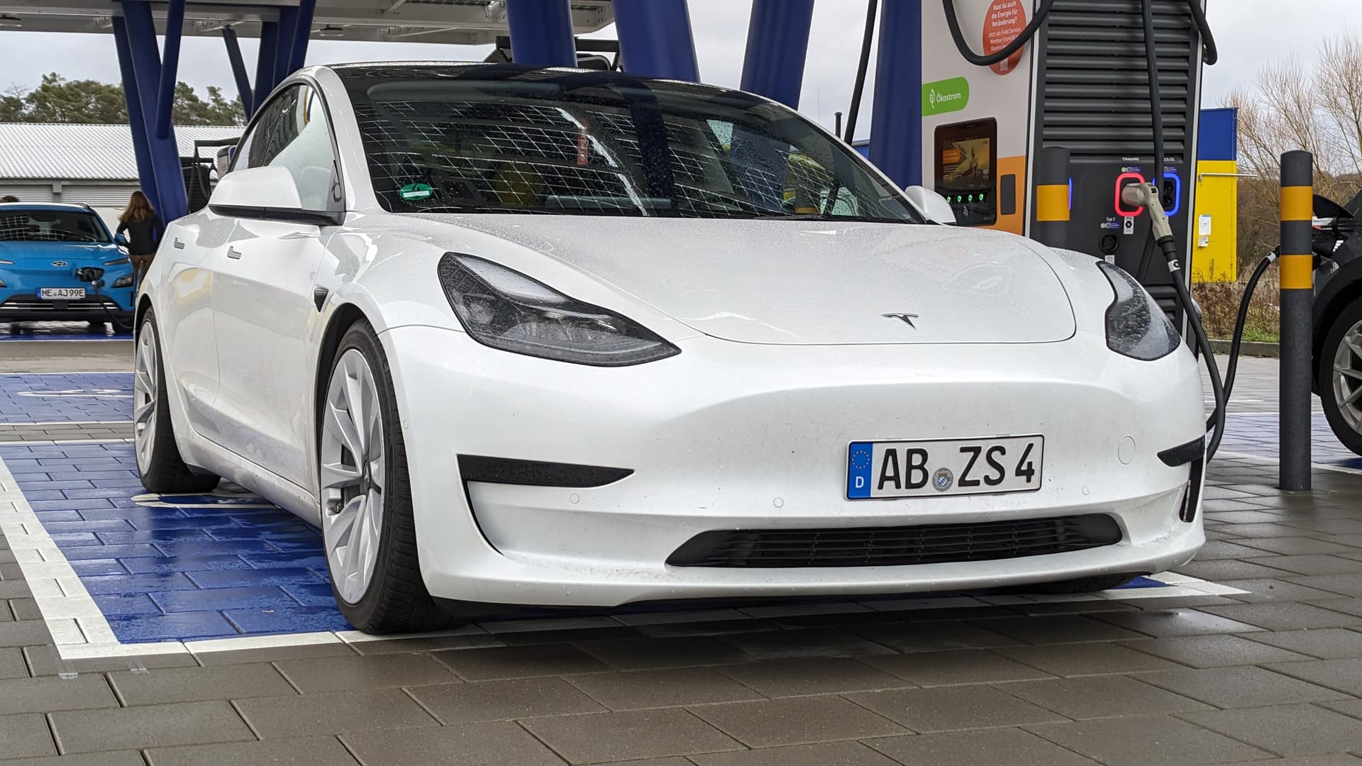 Tesla Model 3 Tieferlegen