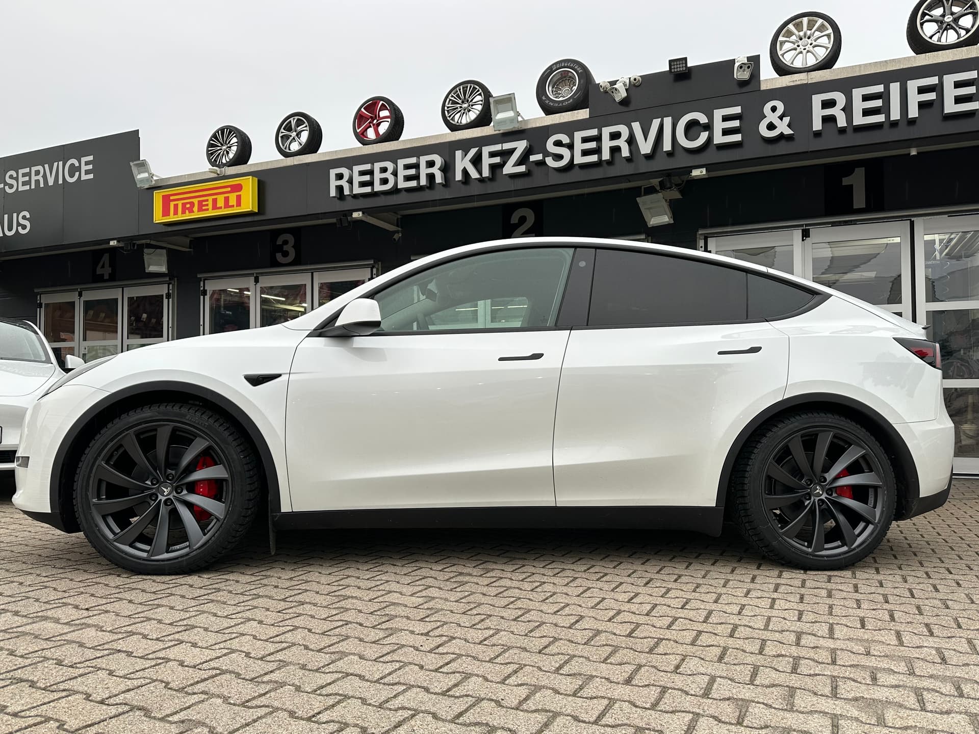 Reifen Reber Tesla
